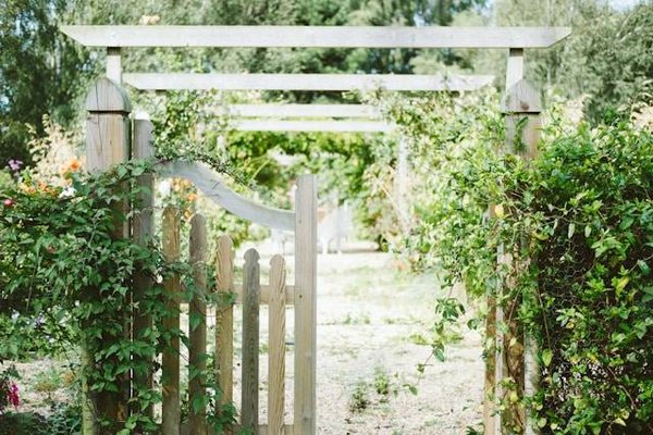 10 Astuces Infaillibles pour un Nettoyage de Jardin Rapide et Efficace